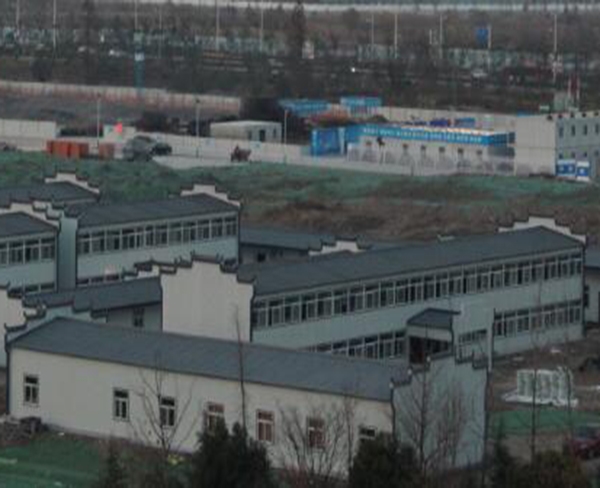 中鐵四局南京市政道路工程（徽派板房）