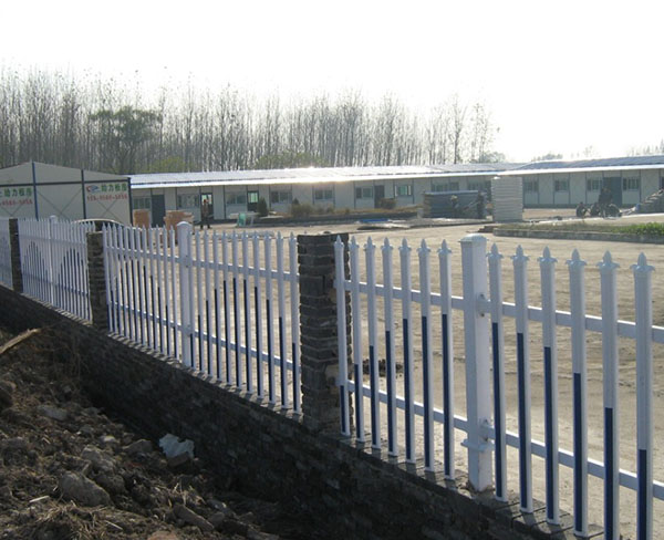 通透式-PVC圍墻-3